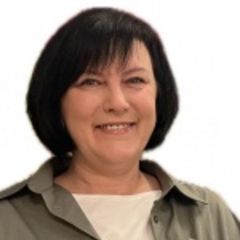 Лихачева Елена